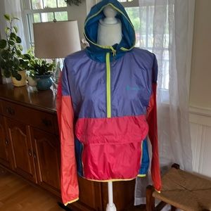 Cotopaxi Teca Windbreaker